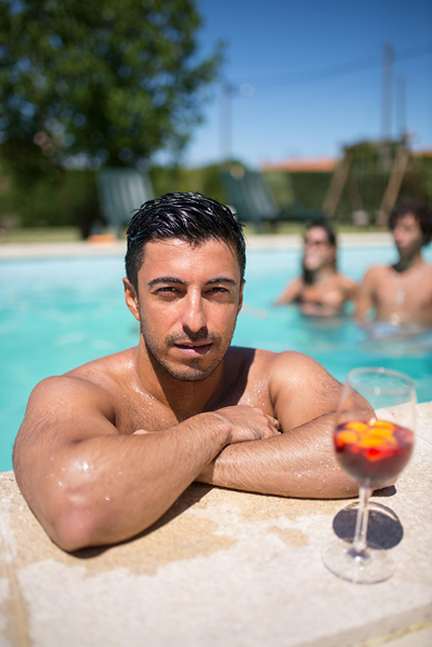 POOL PARTY